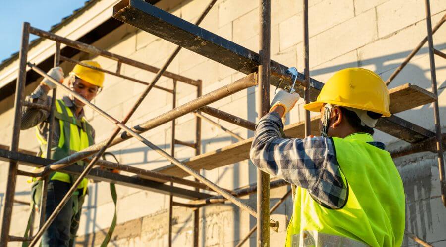 Professional gutter cleaning in Siasconset, MA